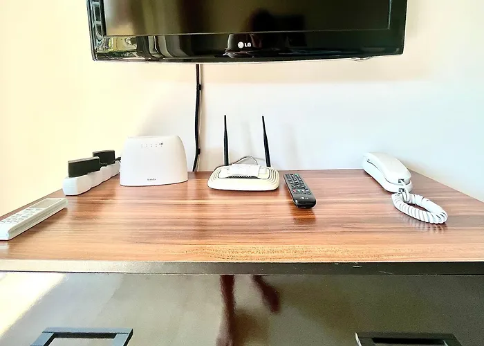 Patrick's - Garden Of Eden - Sea View